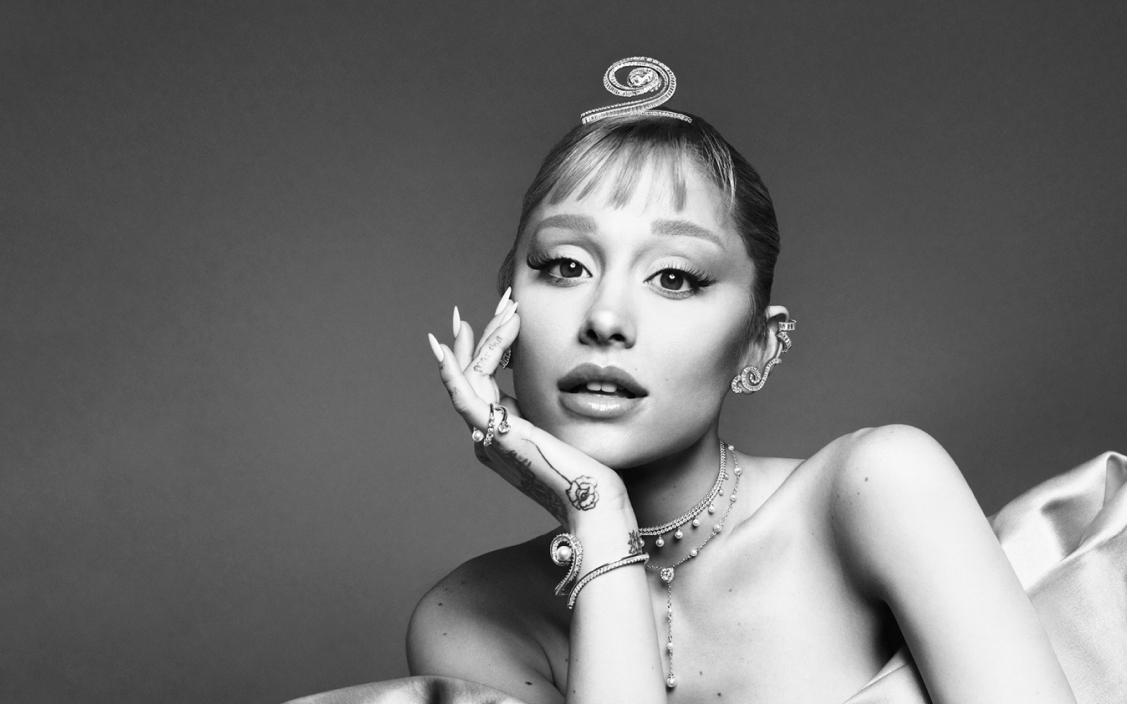 Ariana Grande x Swarovski — capsule jewelry collection|DEKA
