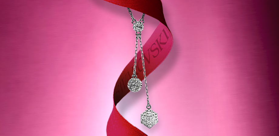 Striking Pendant on a Long Chain