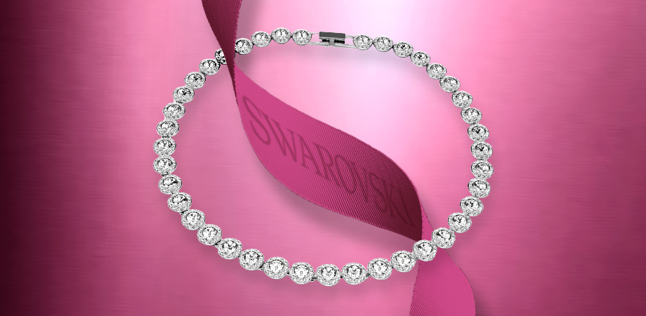 A Swarovski Necklace Fit for a Queen