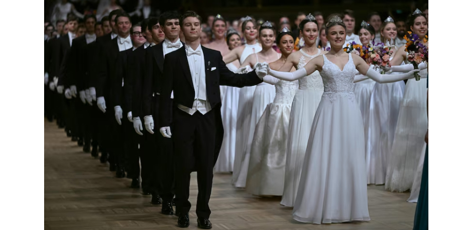 Swarovski shines at the Vienna Opera Ball 2025