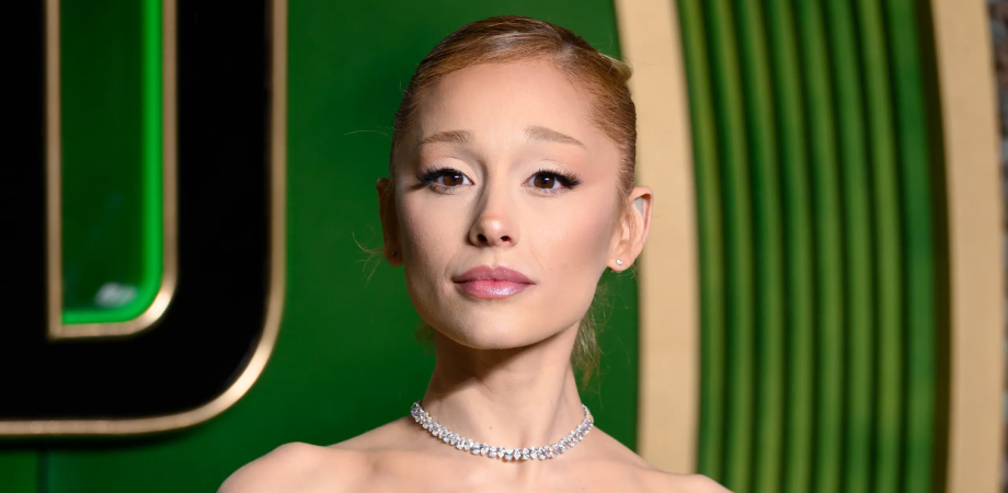 Ariana Grande 3